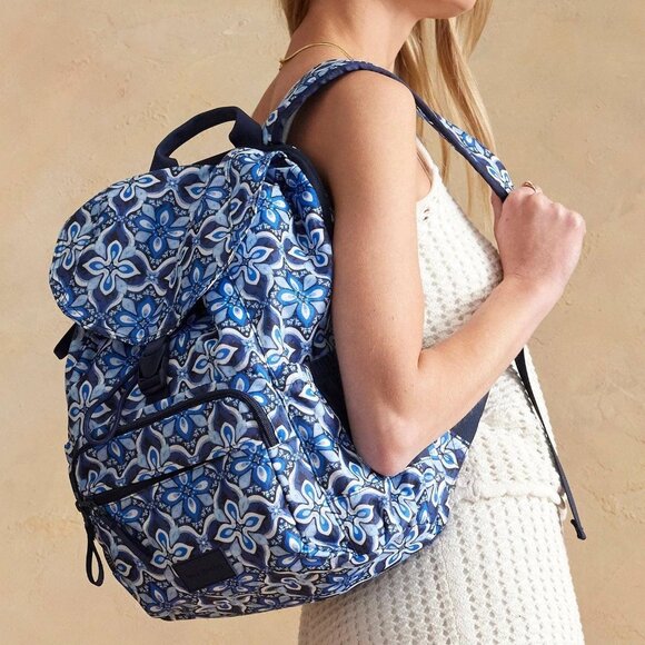 Vera Bradley Campus Daytripper Backpack in Raindrop Medallion/NWT - Picture 5 of 13